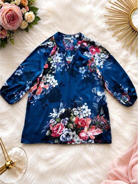 Cha Cha Vente Tops - Cha Cha Vente Womens Blouse Size Medium Floral NWOT
